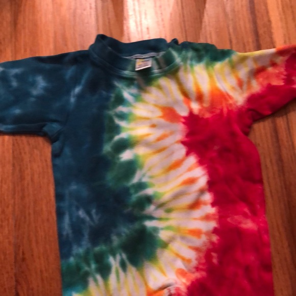 Laughing Giraffe tie dyed onesie - Picture 4 of 4